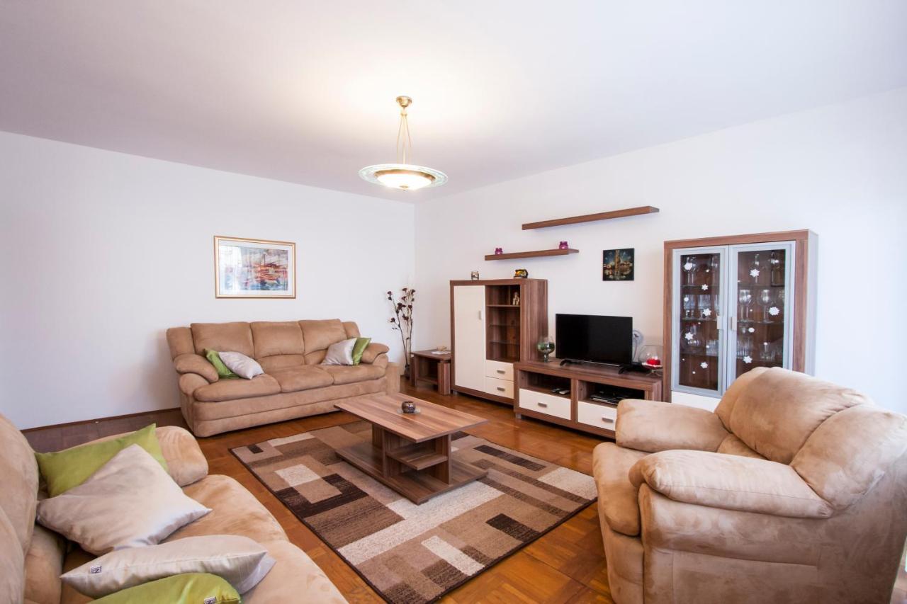 Apartment Nola By Rent Istria Poreč Zewnętrze zdjęcie